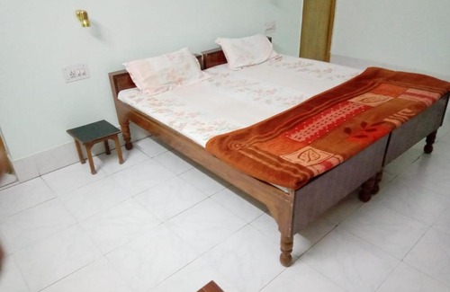 Bharatpur House | KIRAN GUEST HOUSE