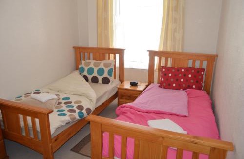 Kirkcaldy Apartment | Kirk View holiday apartment