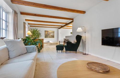 Lokken House | Kirkegade 4 - Lovely Holiday Home In The Heart Of Løkken