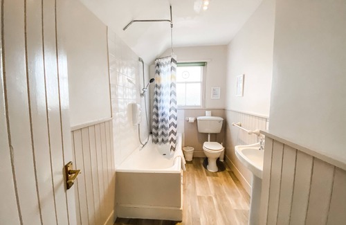 Anstruther Cottage | Kirkmay Cottage - a cottage that sleeps 4 guests in 2 bedrooms