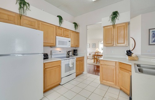 Chatham Park House | Kissimmee Home Rental Near Disney & Universal!