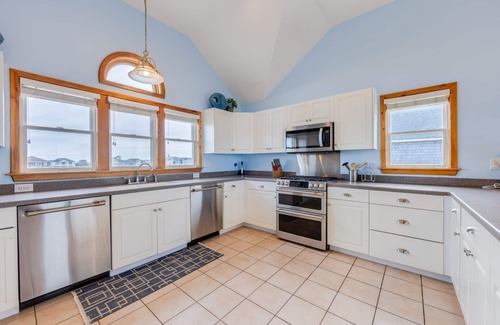 Wind Over Waves House | KiteHouse - 7BR Sound Front House w/Pool, Hot tub, Private dock & Kite Launch