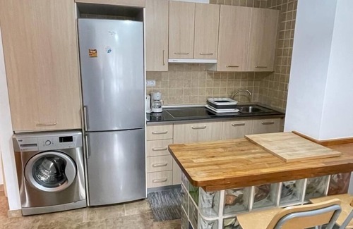 Arroyo de la Miel Apartment | Kiweki apartment with pool