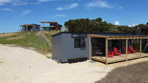 Cable Bay House | Kiwi Scenic Retreat
