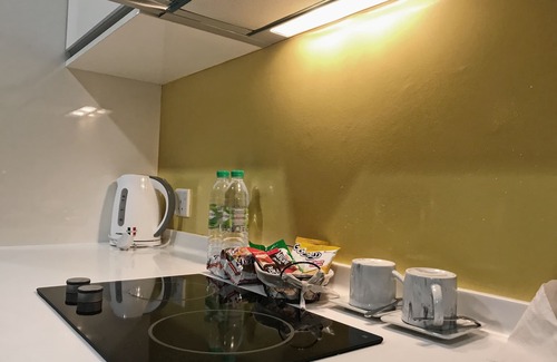Downtown Kota Kinabalu Apartment | Kk Sky Suites @ Sleepywoods
