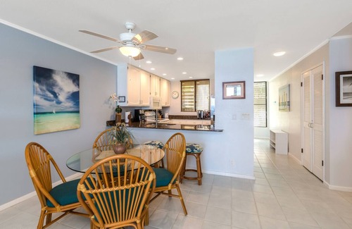 Kahaluu Bay Condo | KKSR#1202 DIRECT OCEANFRONT, 2ND FLOOR, REMODELED!, AMAZING VIEWS