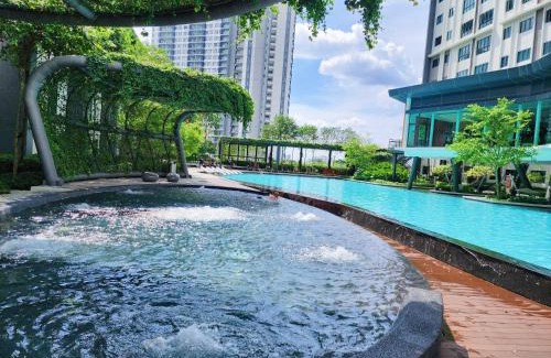 Sentul Pasar Apartment | KL M Centura Sentul Kuala Lumpur, Fully Air-Con 2-Bedroom Home