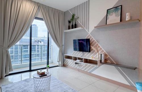 Maluri Apartment | KL V Residence I with Balcony I 吉隆坡双威伟乐城民宿-附有阳台 I Walking distance to MRT & Mall & Nanjing Street I 马中英服务 I Malay English Chinese
