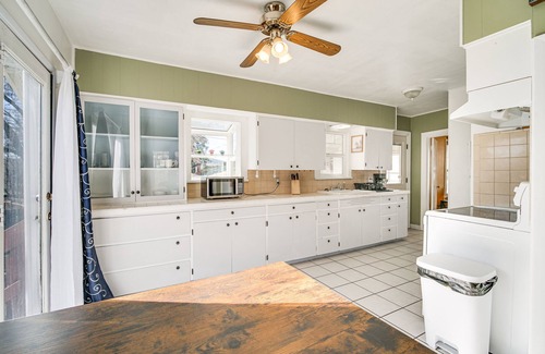 Altamont House | Klamath Falls Home w/Deck ~ 1 Mi to Downtown
