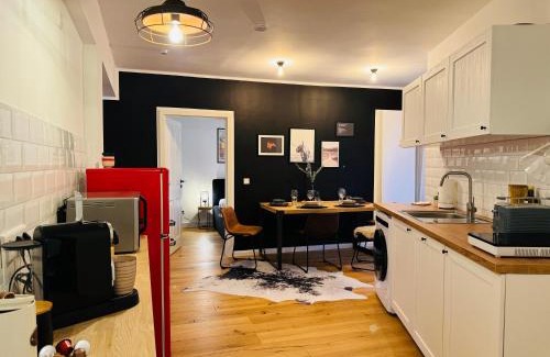 Ostviertel Apartment | Klassen Stay - Designer Apartment für 6 - Zentral - 2x Kingsize