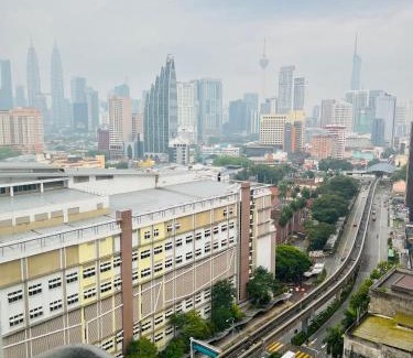 Kuala Lumpur Apartment | klcc view VUE residences Hkl 2