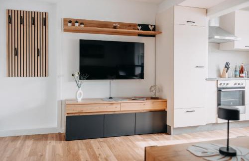 Edelsberg Apartment | Kleeoase - Moderne Ferienwohnung - Infrarotsauna - Terrasse - Garten