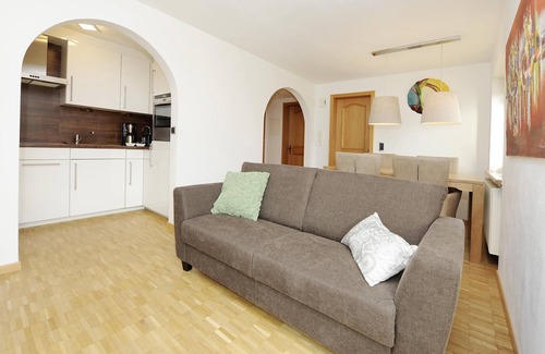Tschagguns Apartment | Kleiner Turm 2 ist Eine Ruhige Ferienwohnung mit Terasse und Ausblick