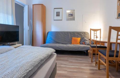 Wiesbaden Apartment | Kleines Souterrain Apartment direkt am Park
