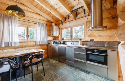 Bad Sankt Leonhard im Lavanttal House | Klippitz Resort Panorama Apartment