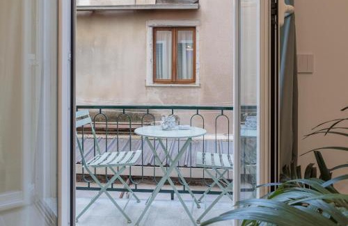 Rapallo Apartment | Kloi's House