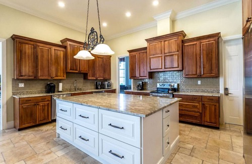 Rural Estates House | Knickerbocker Estate: Exclusive 9-BR Getaway in Naples. Enjoy Private Pool, Outdoor Dining, and Expansive Grounds, Experience Tranquility with Easy Access to Naples' Best!