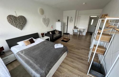 Marburg Apartment | KnocksCasa4You 1 Zimmer Appartement Nr 5 direkt in Marburg