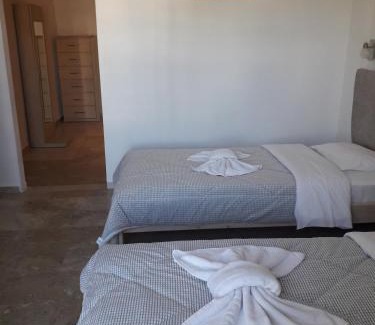 Kalamaki House | Knossos Hotel
