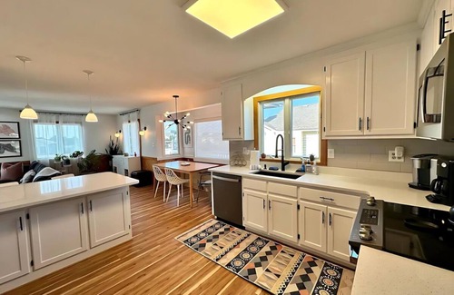Colington House | Knot On Call: OceanViews/Pool/MultiUsePath