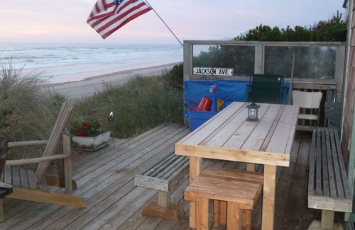 Rockaway Beach House | KNOT VERY LODGE, Oceanfront Home, Rockaway Beach, OR.