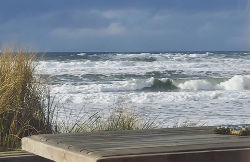 Rockaway Beach House | KNOT VERY LODGE, Oceanfront Home, Rockaway Beach, OR.