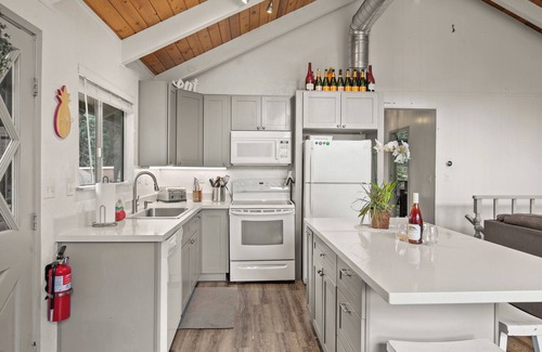 Groveland House | Knotty But Nice - Lake Retreat Near Yosemite