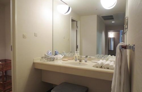 Chuo Ward Hotel | Kobe Portopia Hotel