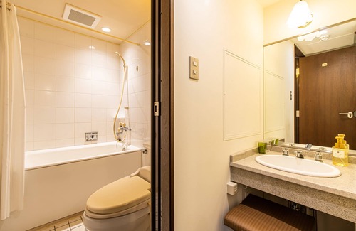Kobe City Centre Hotel | Kobe Tor Road Hotel Sanraku