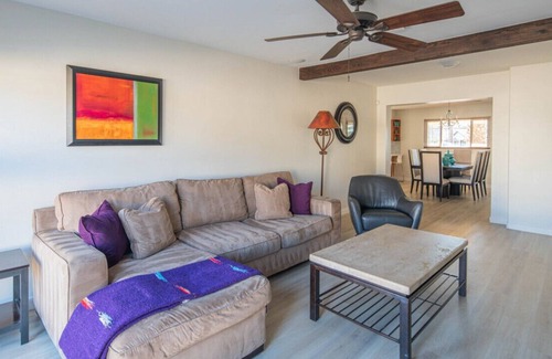 Southwest Village House | Kokopelli Paradise -Spring Training Walk to Giants