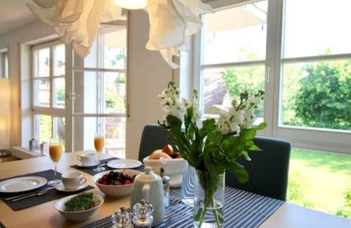Bodman-Ludwigshafen Apartment | Komfort-Ferienwohnung am See
