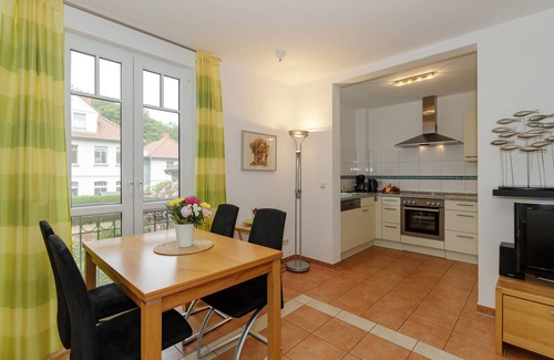 Alt Gaarz Apartment | Komfortable und Geschmackvoll Eingerichtete 3-raum-wohnung für 4 Personen