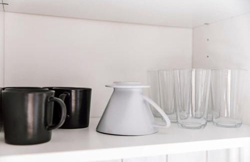 Exerzierplatz Apartment | Komplett neu: 2-Zi zentral im Altbau. 24h-Checkin