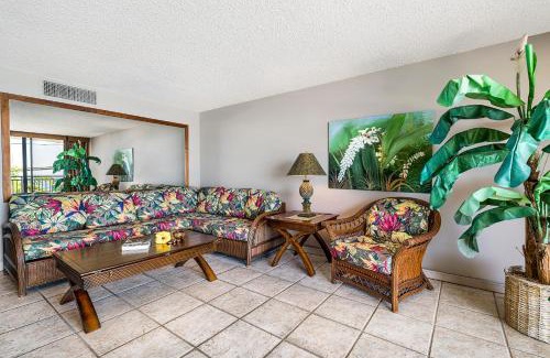 Historic Kailua Village Apartment | Kona Alii 201