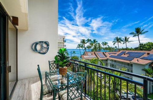 Historic Kailua Village Apartment | Kona Alii 512