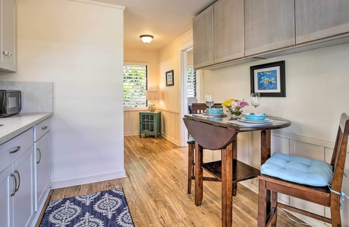 Honalo Apartment | Kona Area Cabin ~ 4 miles to Magic Sands Beach!