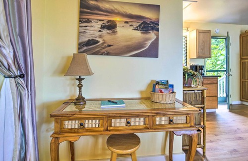 Honalo Apartment | Kona Cottage w/Lanai & Ocean Views on Coffee Farm!