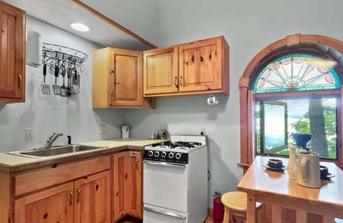 Moultonborough House | Kona - Hobbit House