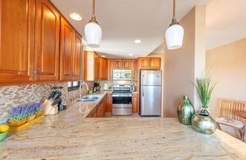 Historic Kailua Village House | Kona Pacific A102