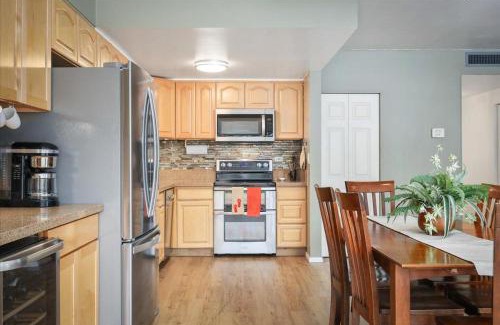 Historic Kailua Village House | Kona Plaza 212