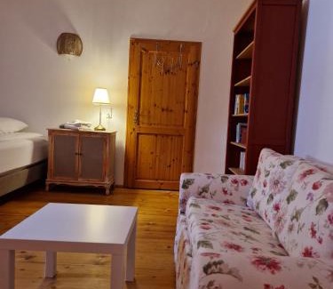 Dresden Apartment | Kontorhaus Günther