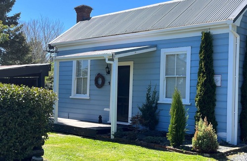 Rangataua Cottage | Kosbys Cottage, nestled in the heart of Tongariro for all the best adventures!