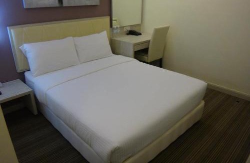 Pekan Melayu Hotel | Kosma Business Hotel