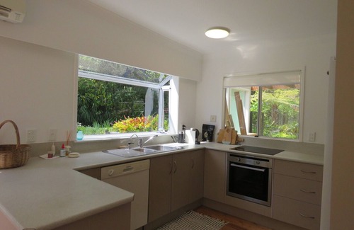Coopers Beach Cottage | Kotare Kottage