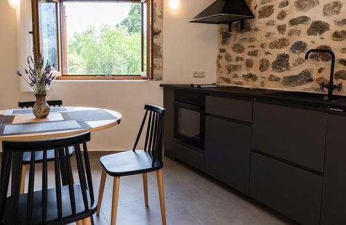 Agios Vasileios Apartment | Koumaro Residence