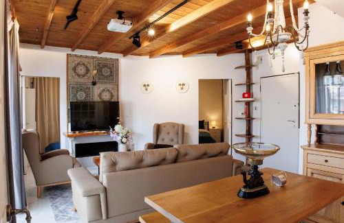 Kozani Apartment | Kozani Central Nest - Homely Vibes