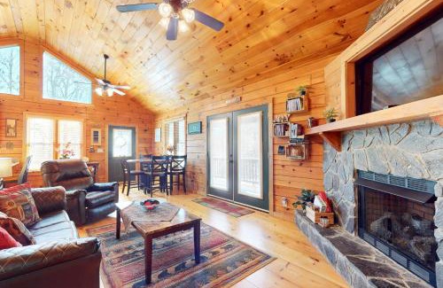 Murphy House | Kozy Cabin Retreat