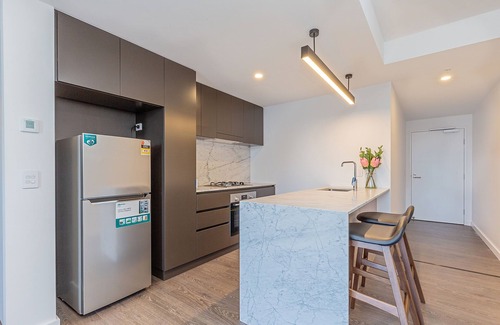 South Brisbane Apartment | KOZYGURU BRISBANE ONE 1Bed APT Parking