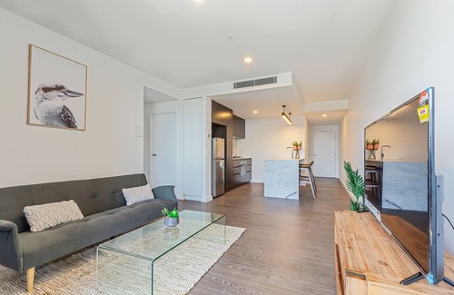 South Brisbane Apartment | KOZYGURU BRISBANE ONE 1Bed APT Parking