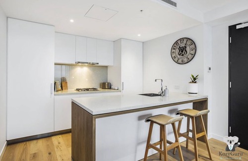 Fortitude Valley Apartment | KOZYGURU | Fortitude Valley | 2 BED Designer Apt + FREE Parking | FV Peppers